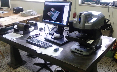 A workstation with which spare parts can be measured and inspected by laser.